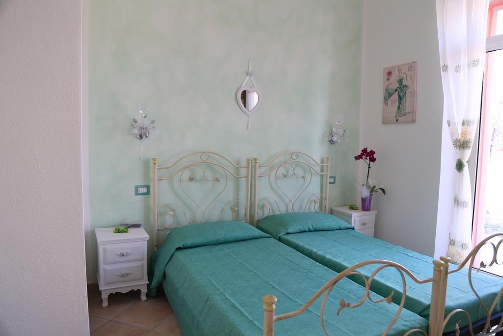 B&B Le Rose ออลเบีย ห้อง รูปภาพ