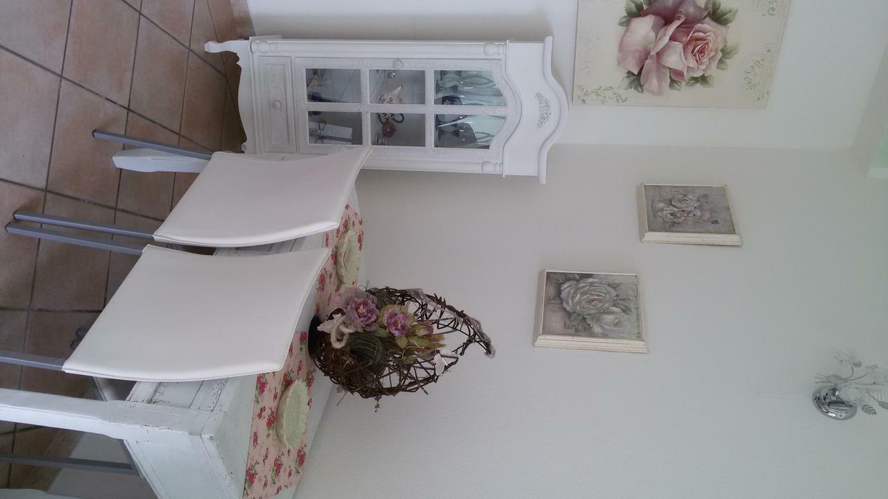 B&B Le Rose ออลเบีย ภายนอก รูปภาพ